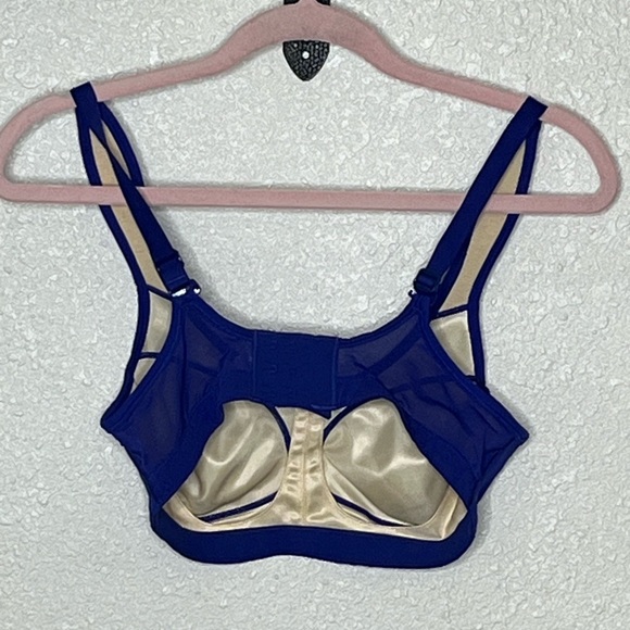 Lululemon Purple Bra Sz 34D - Picture 5 of 6